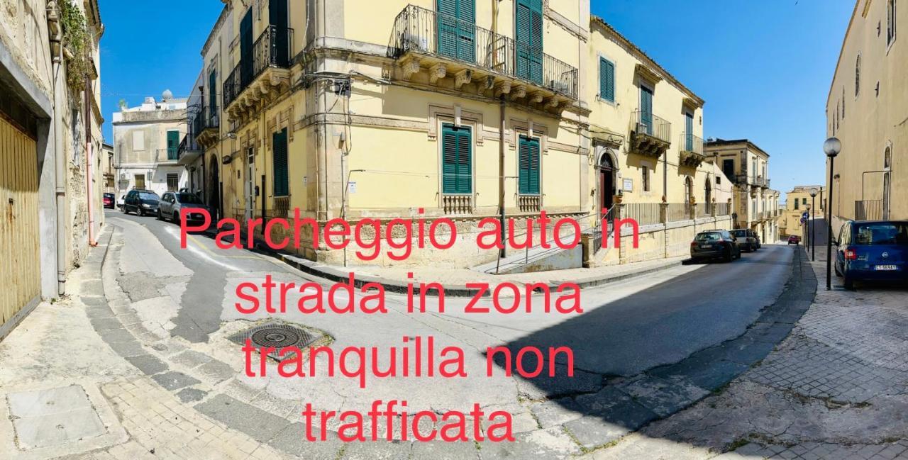 La Casa Del Barocco Hotel Ното Екстериор снимка