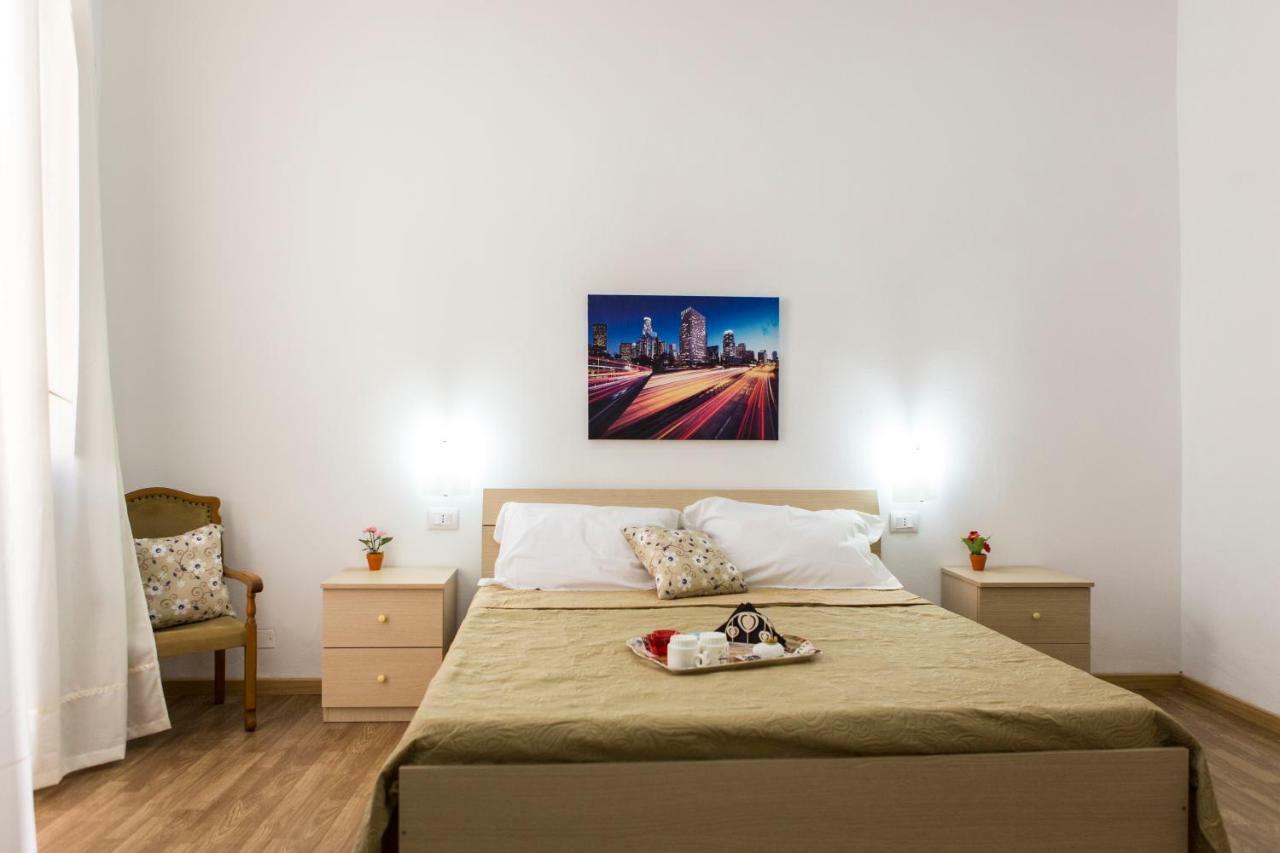La Casa Del Barocco Hotel Ното Екстериор снимка